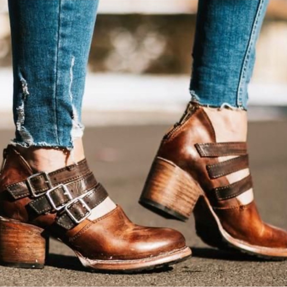 EUC Freebird Dawson in Cognac, size 6
